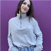 Studentessa al quinto anno di liceo linguistico